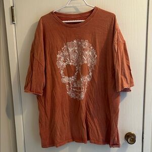 Maurices Rust Graphic Tee with Skull Design